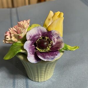 Staffordshire Floral Flower Basket Vintage Figurine Porceain